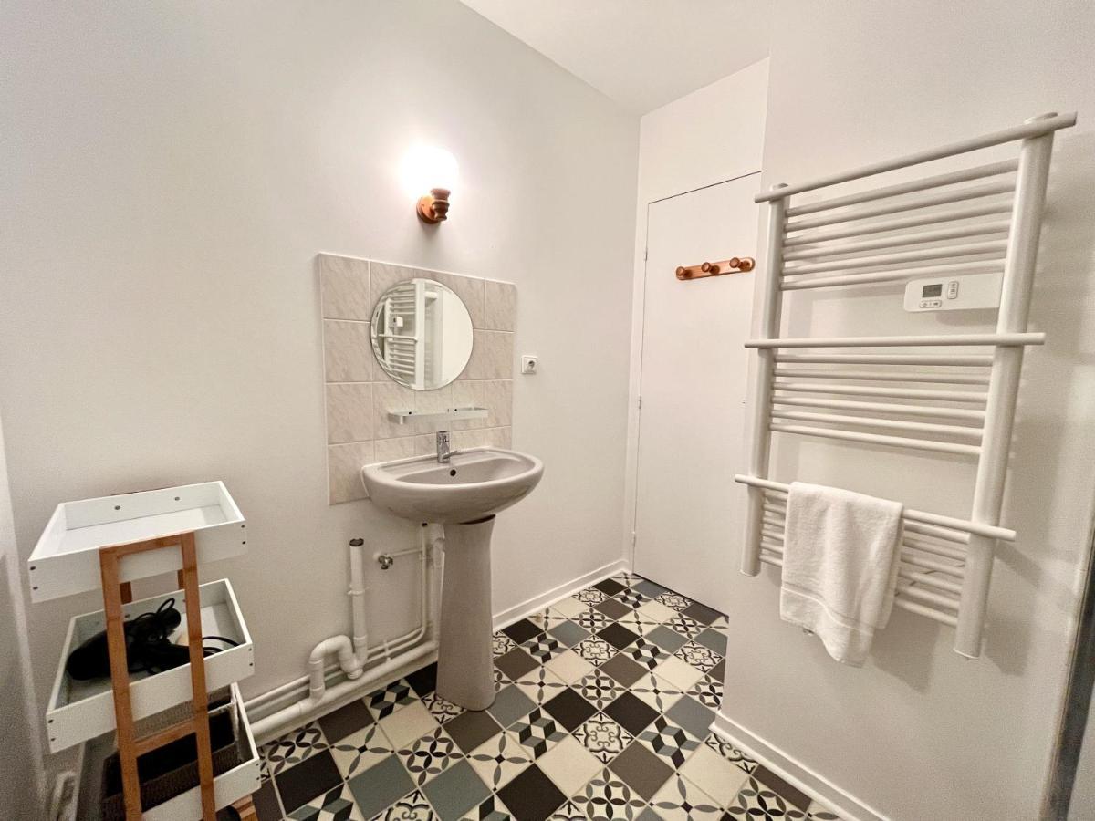 Salm, Coquet Studio Avec Balcon Ouistreham Exterior photo